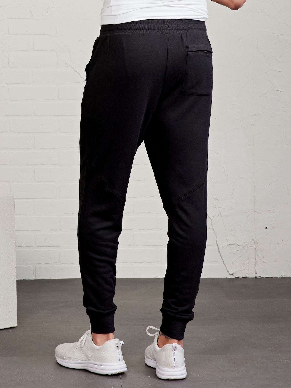 Stadium French Terry Jogger - tasc Performance (Black)