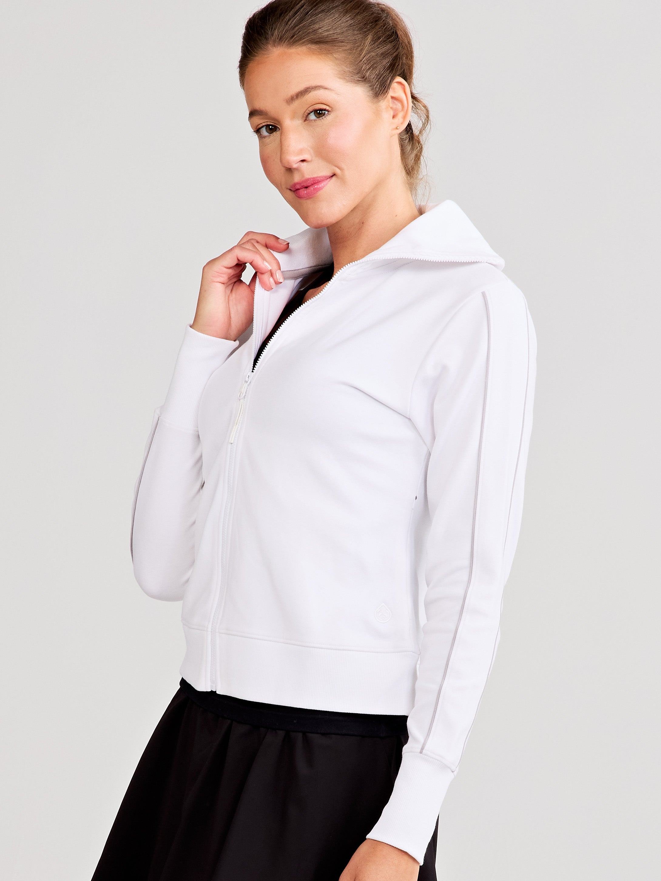 Match Point Jacket - tasc Performance (White)