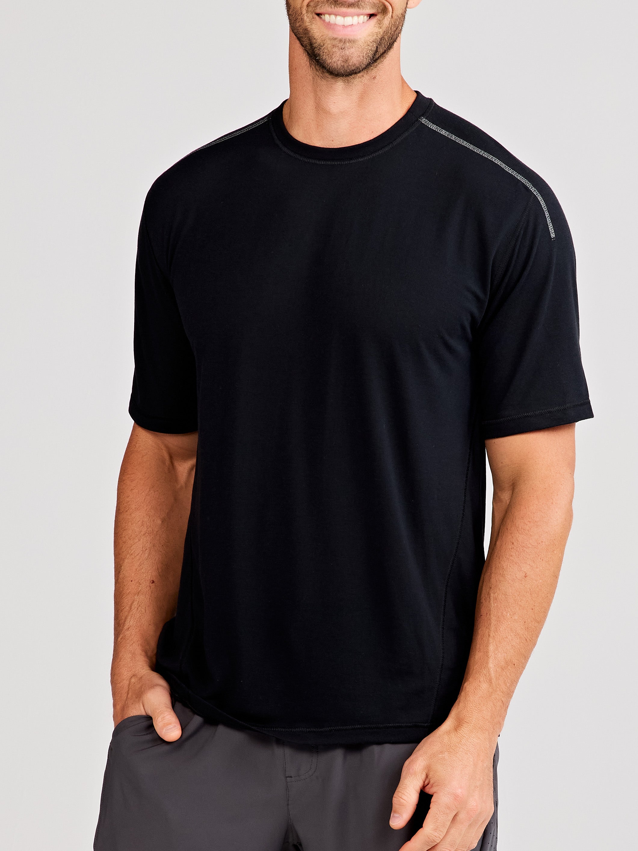 MicroAir Performance Mesh T-Shirt tasc Performance (Black)