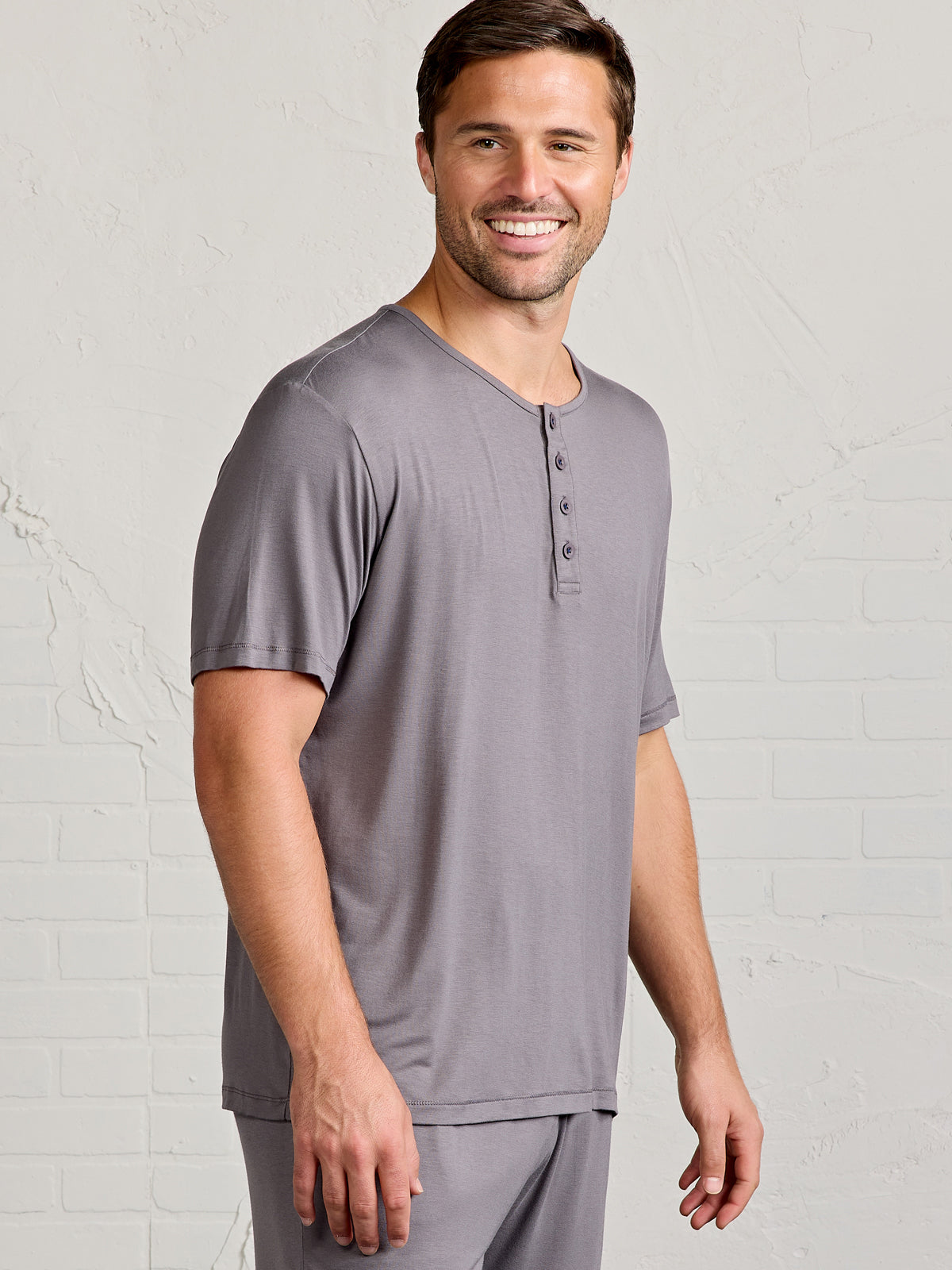 Bamboo Silk Sleep Short Sleeve Henley tasc Performance (StoneGray)