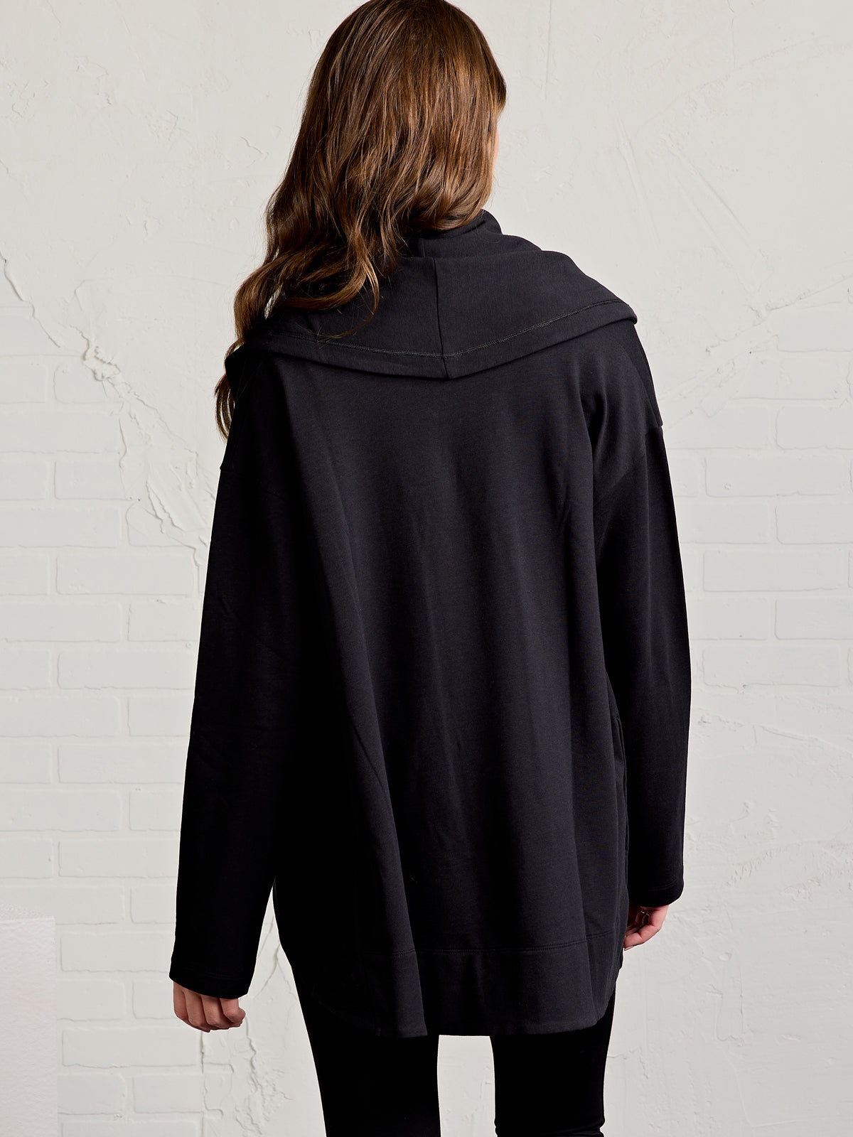 Cozy Fleece Cardigan tasc Performance (Black)