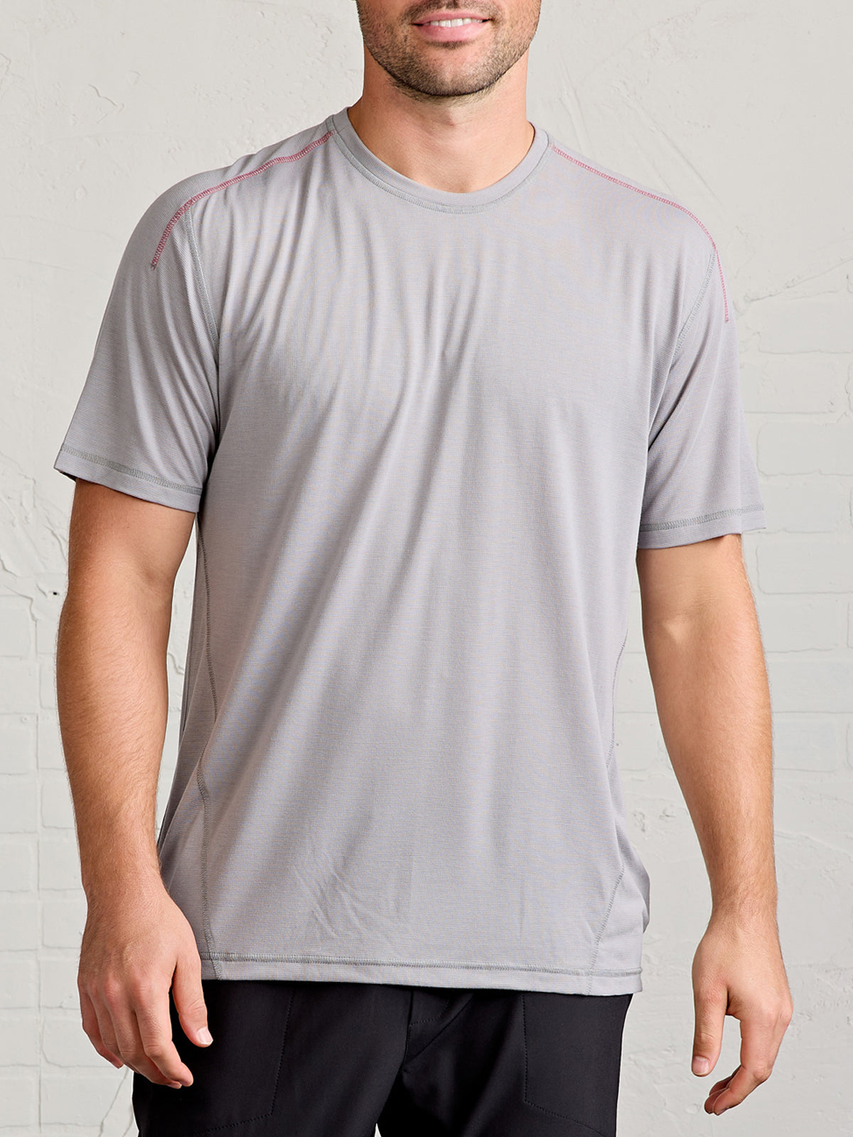 MicroAir Performance Mesh T-Shirt tasc Performance (SharkGray)