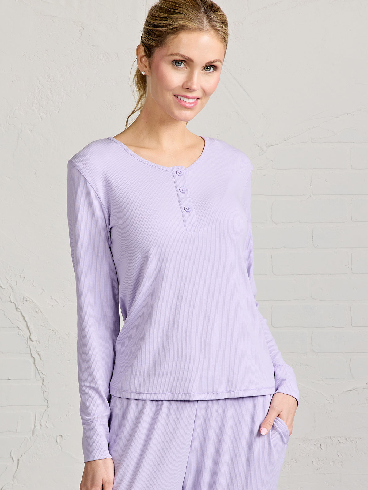 tasc Performance Microluxe Henley (LavenderCrystal)