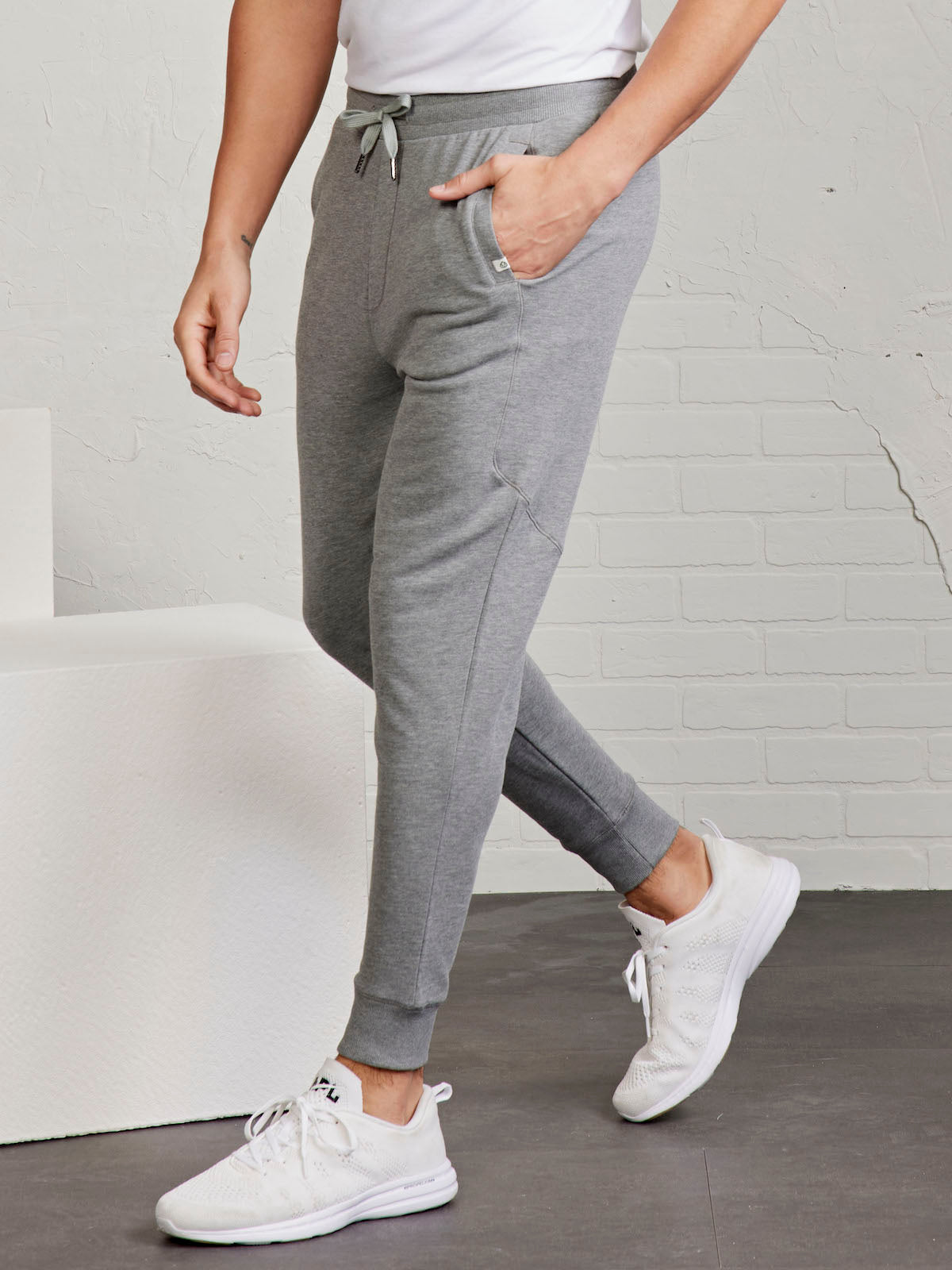 Stadium French Terry Jogger - tasc Performance (HeatherGray)