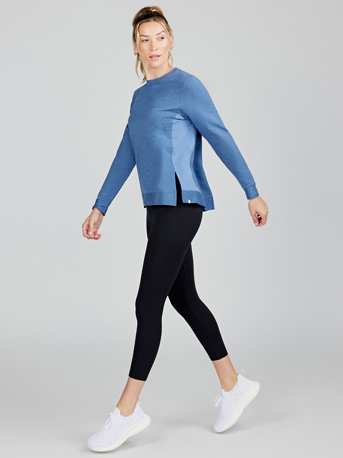 Riverwalk Sweatshirt 2.0 - tasc Performance (DuskHeather/Dusk)