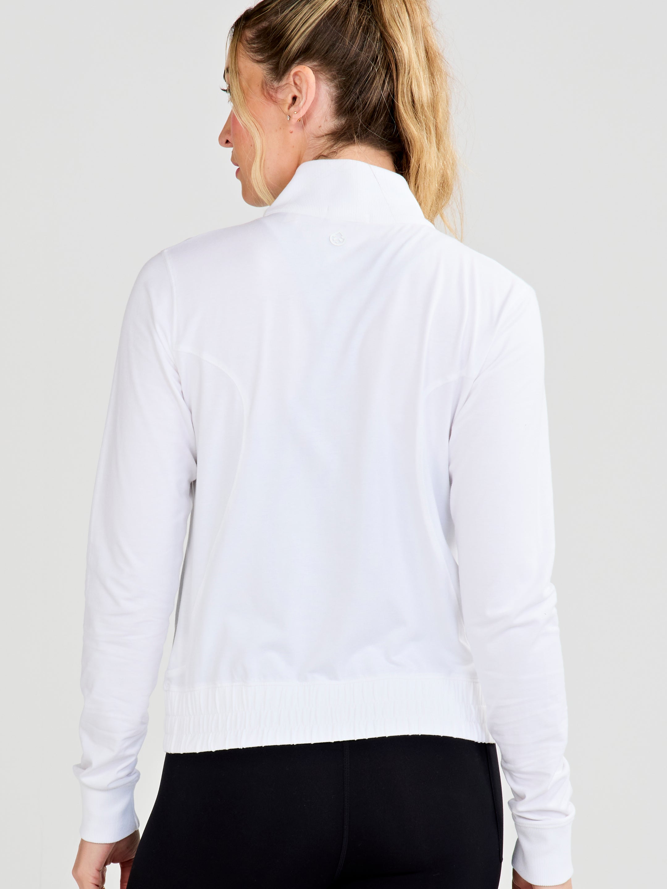 TwentyFourSeven Jacket - tasc Performance (White)