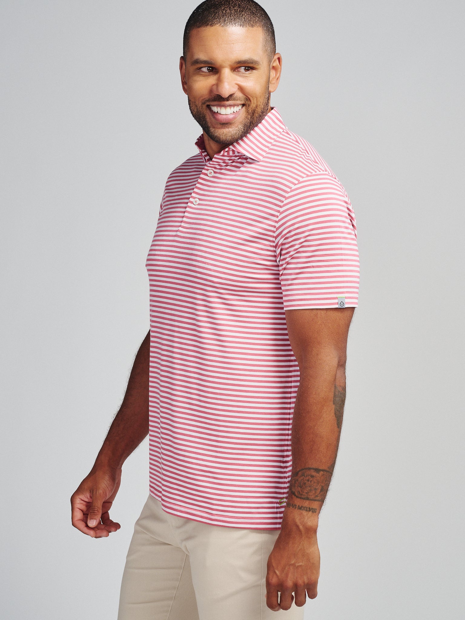 Cloud Lightweight Polo Air Stripe - tasc Performance (Punch/White)