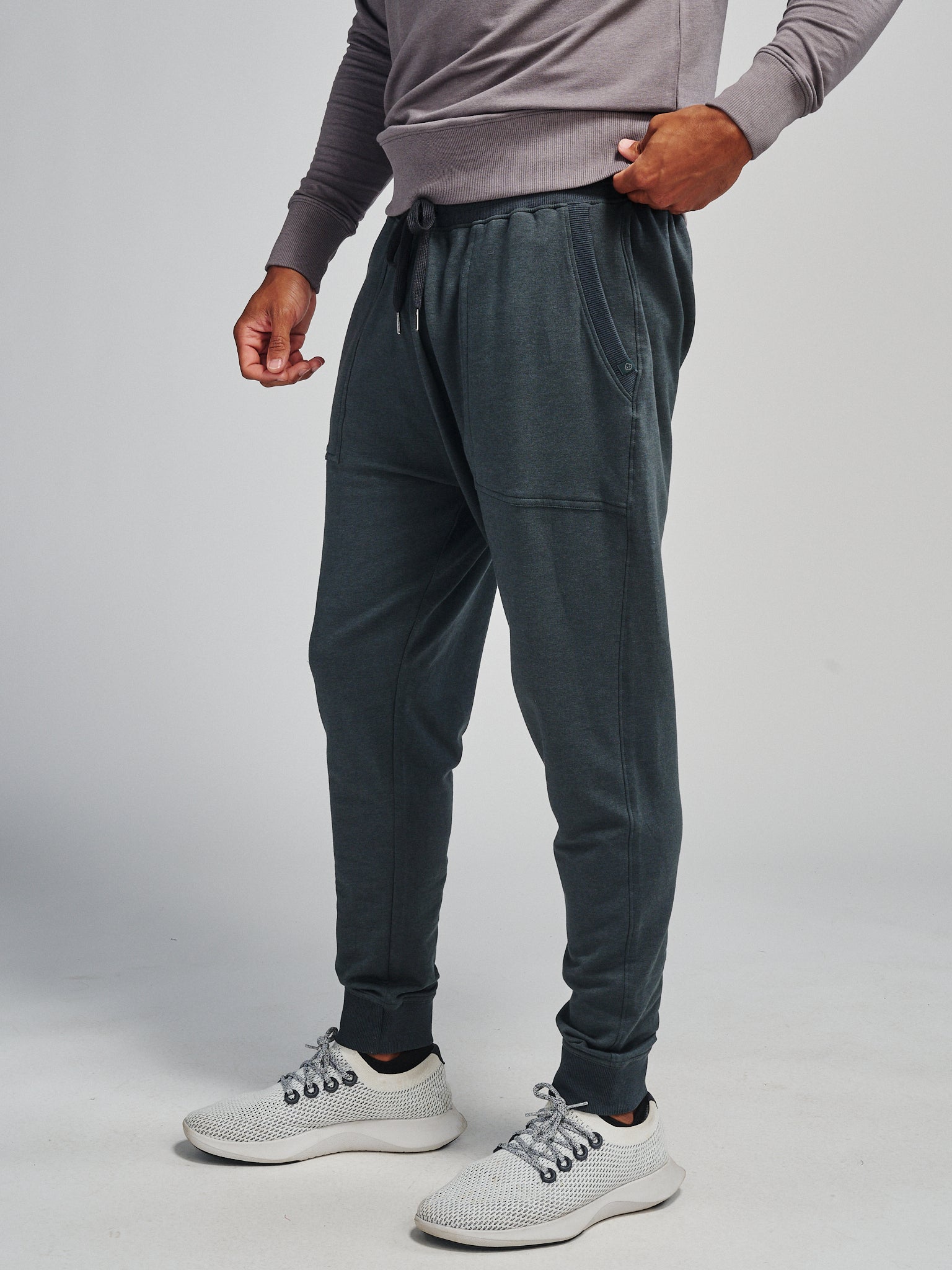 Mens joggers outlet lightweight