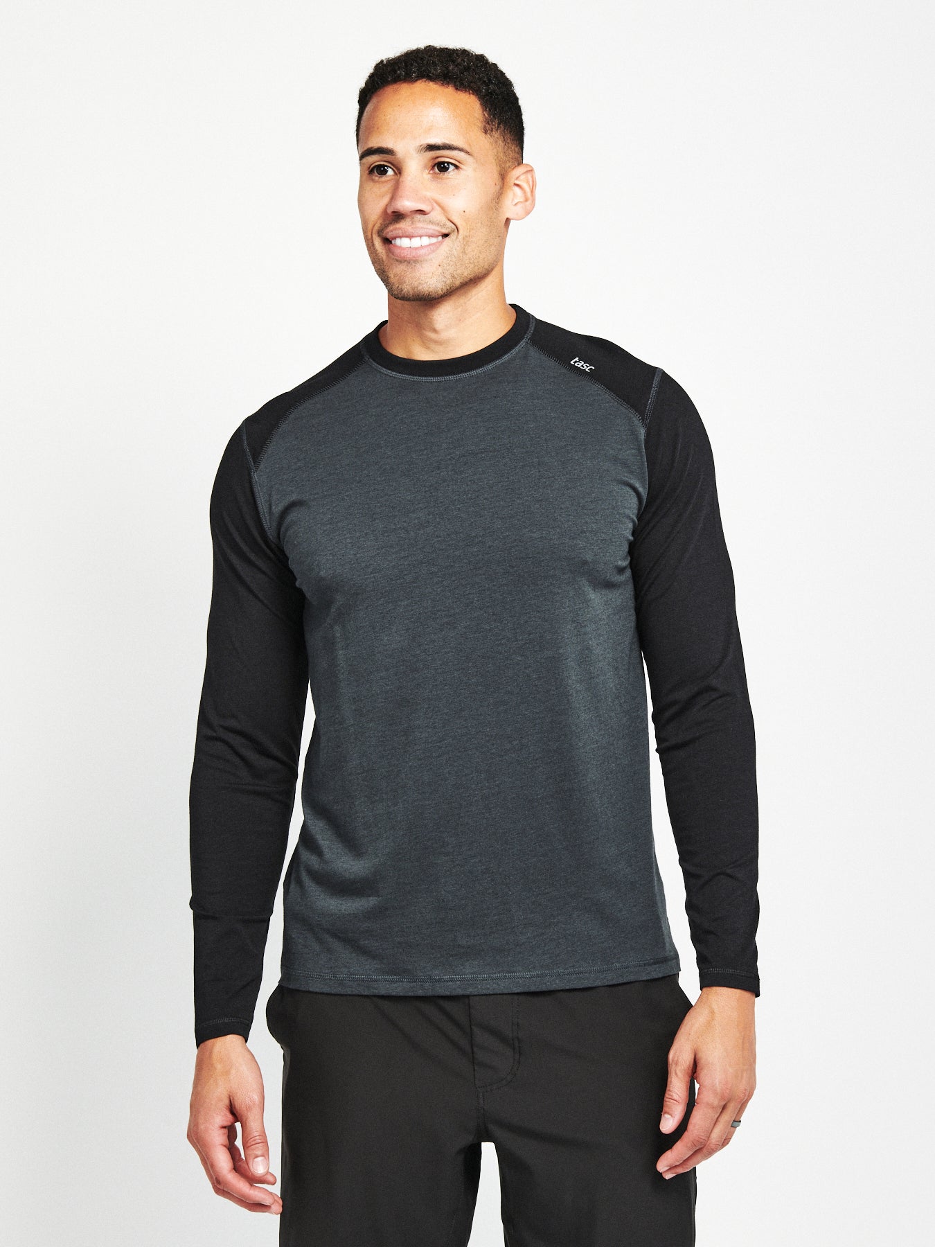 Black long store sleeve running shirt