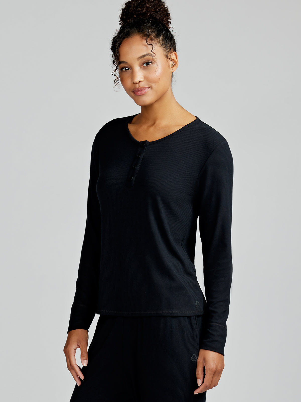 MicroLuxe Rib Long Sleeve Henley - tasc Performance (Black)