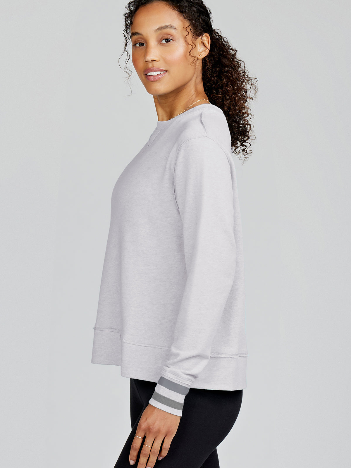 Clubhouse Sweatshirt - tasc Performance (LightHeatherGray)