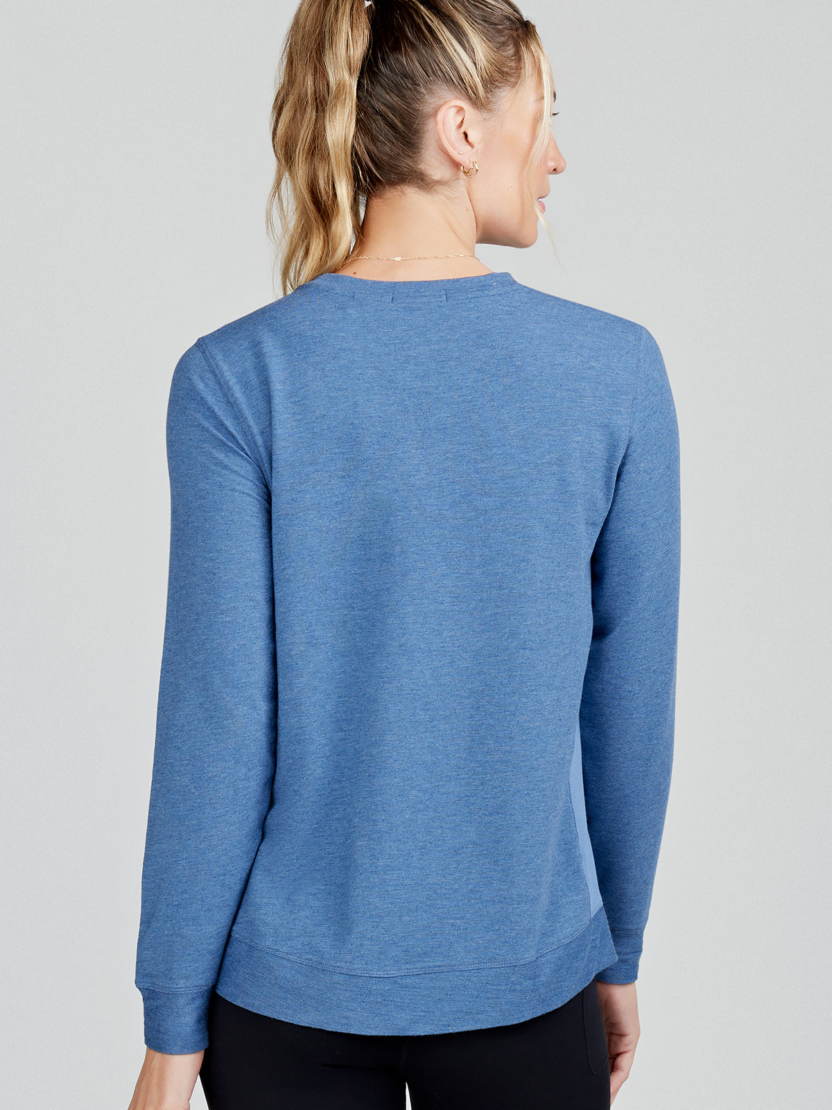 Riverwalk Sweatshirt 2.0 - tasc Performance (DuskHeather/Dusk)