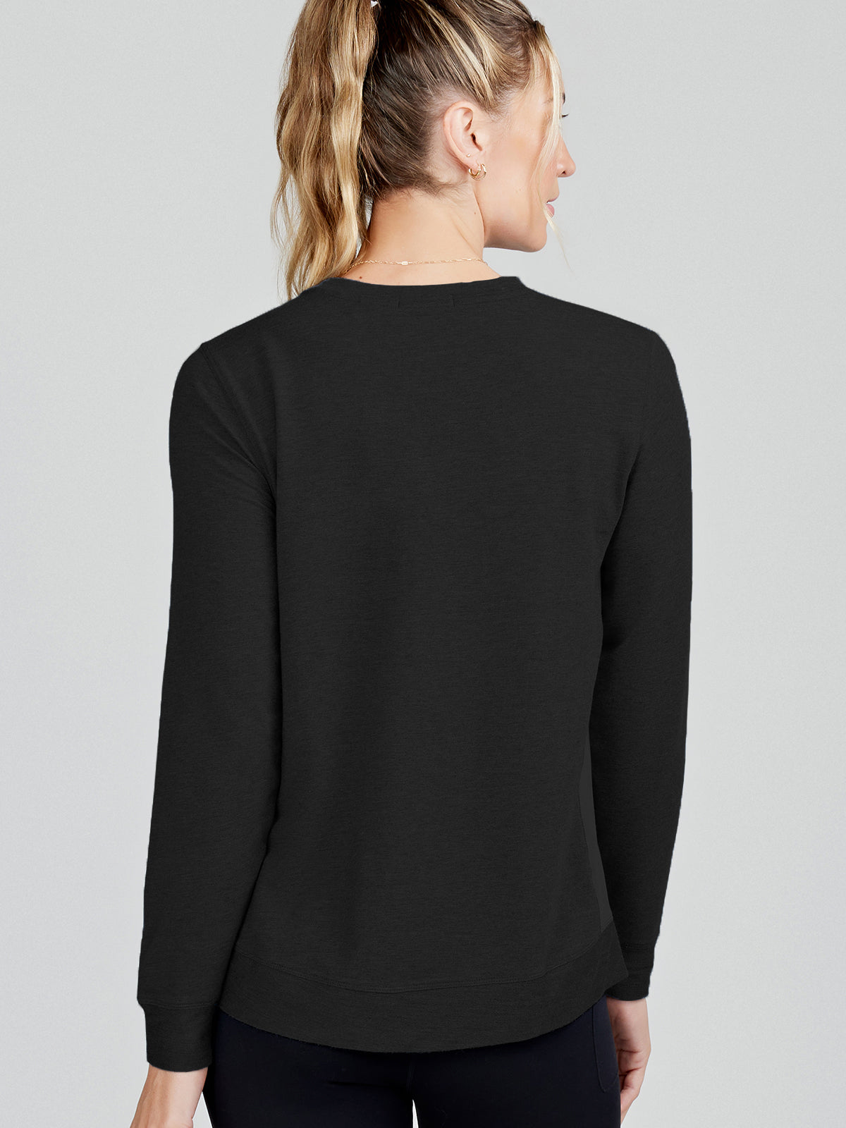 Riverwalk Sweatshirt 2.0 - tasc Performance (Black)