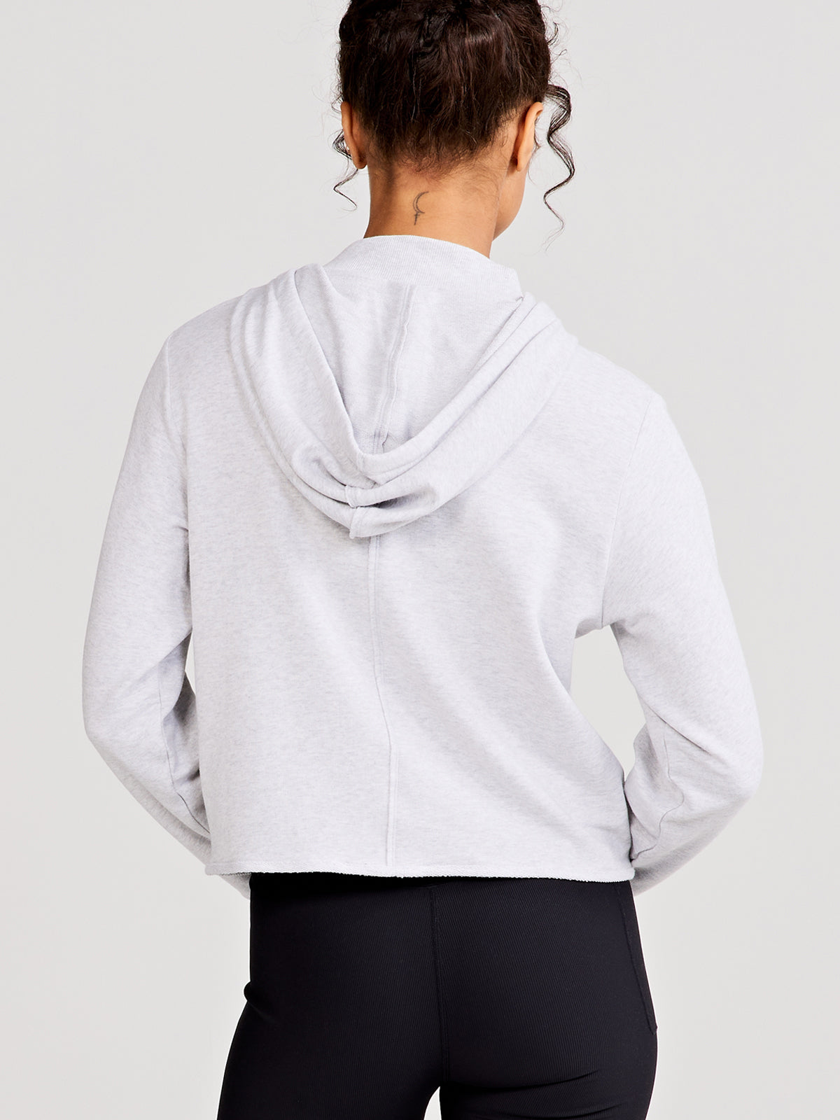 Clubhouse Hoodie tasc Performance (LightHeatherGray)